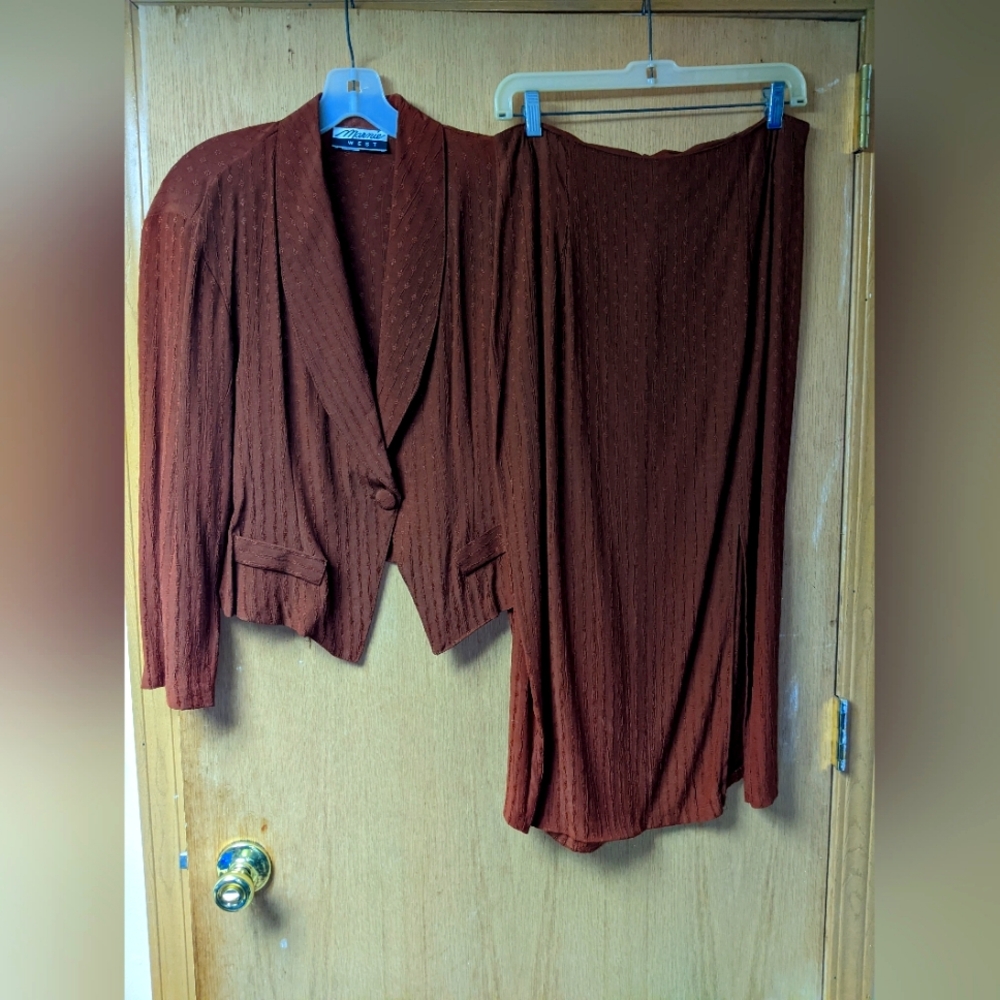COPY - Women's dress suit